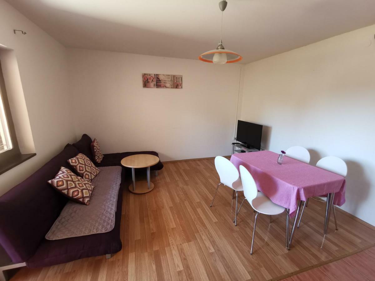 Apartmani Koin Medulin Ruang foto